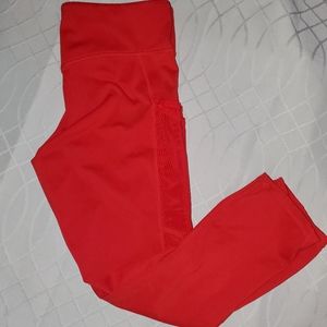 Fabletics Coral sz M 3/4 leggings